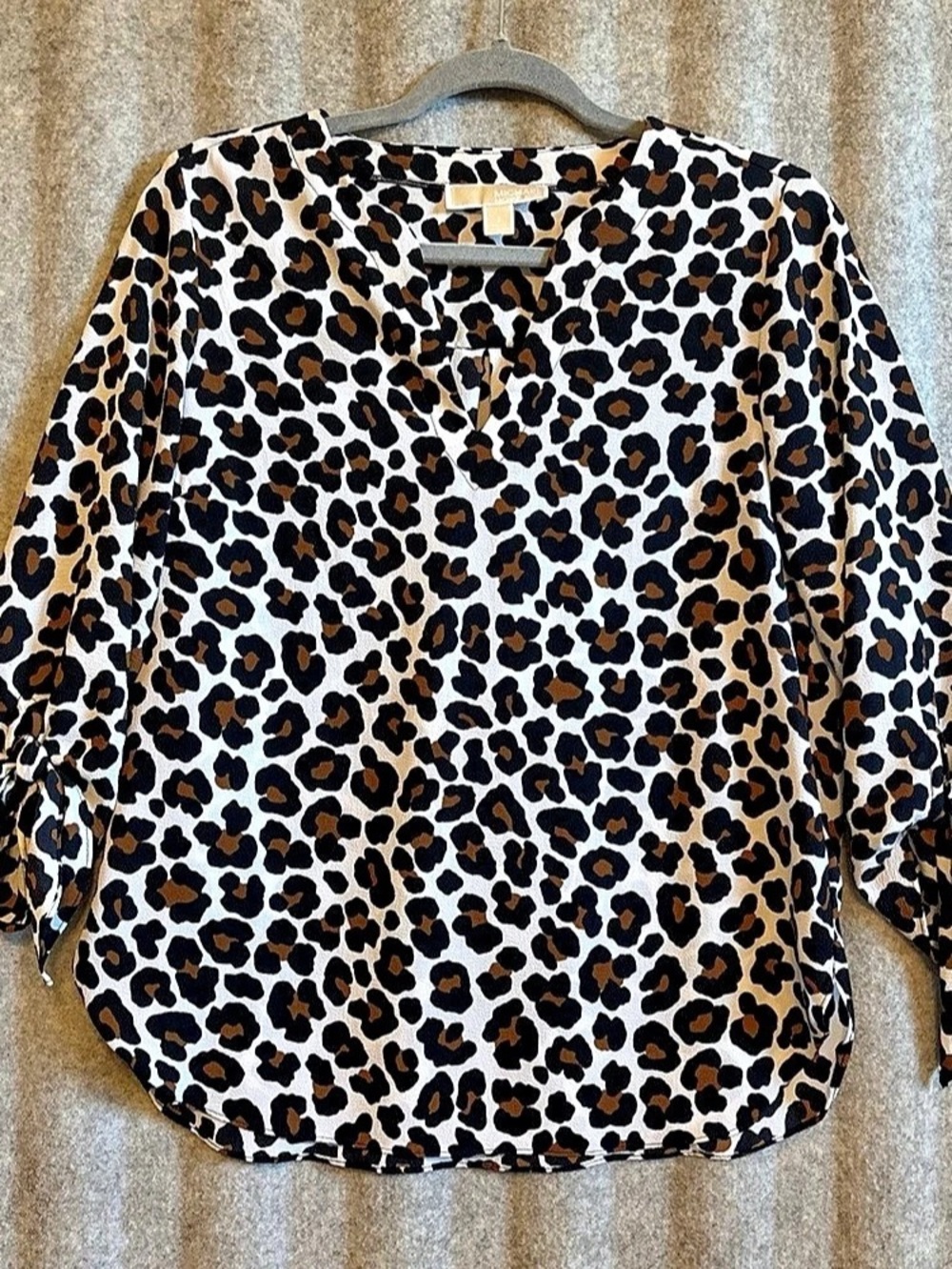 Michael Kors Leopard Print Tie-Sleeve Blouse Size Small20